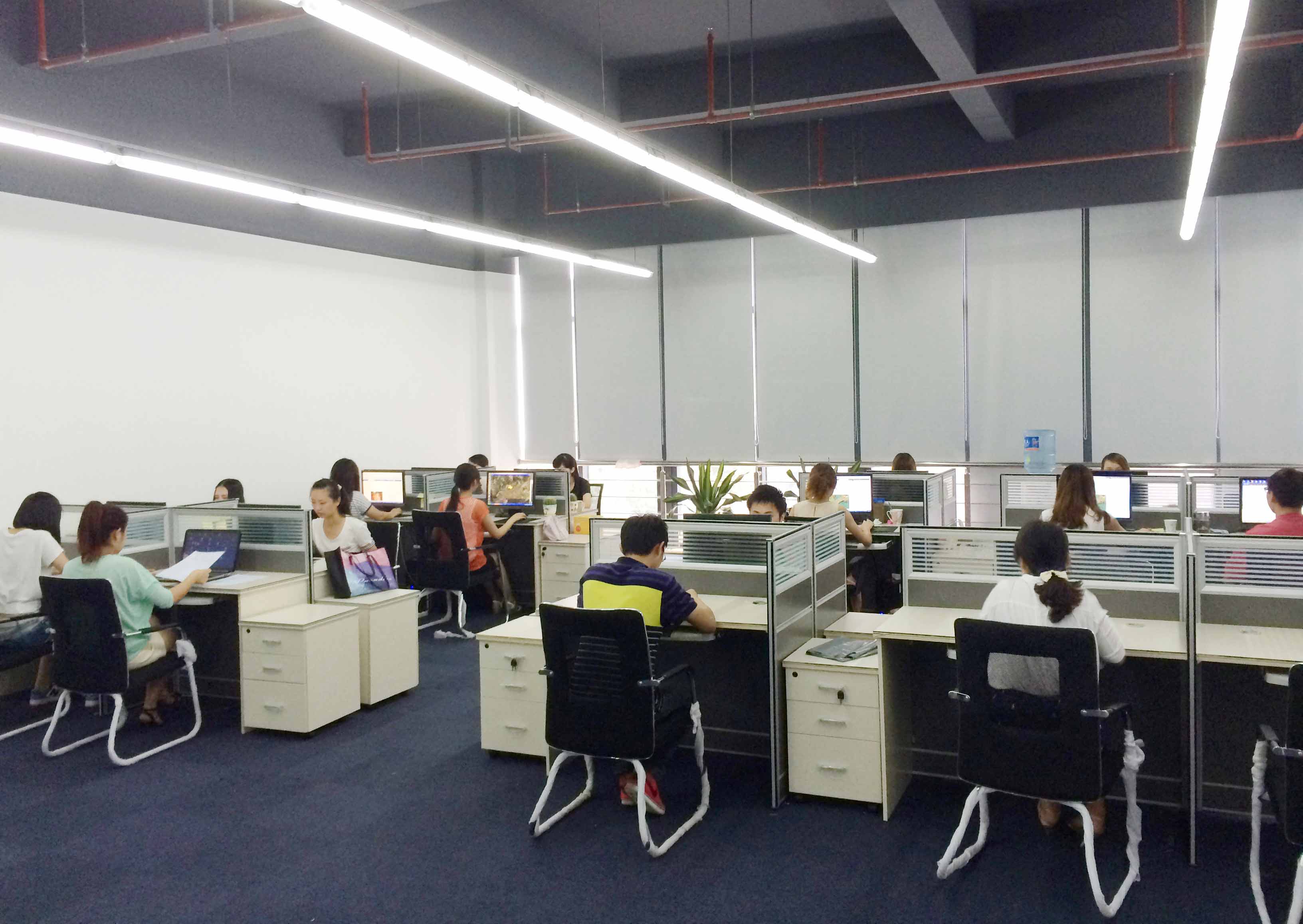 呼叫中心 呼叫中心